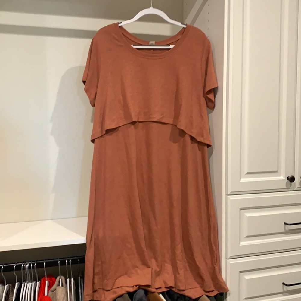Maternity & nursing friendly dress. Size XL